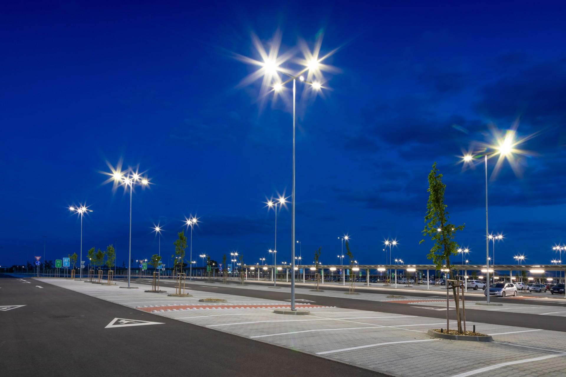 LED Parking Lot Lighting: The Benefits